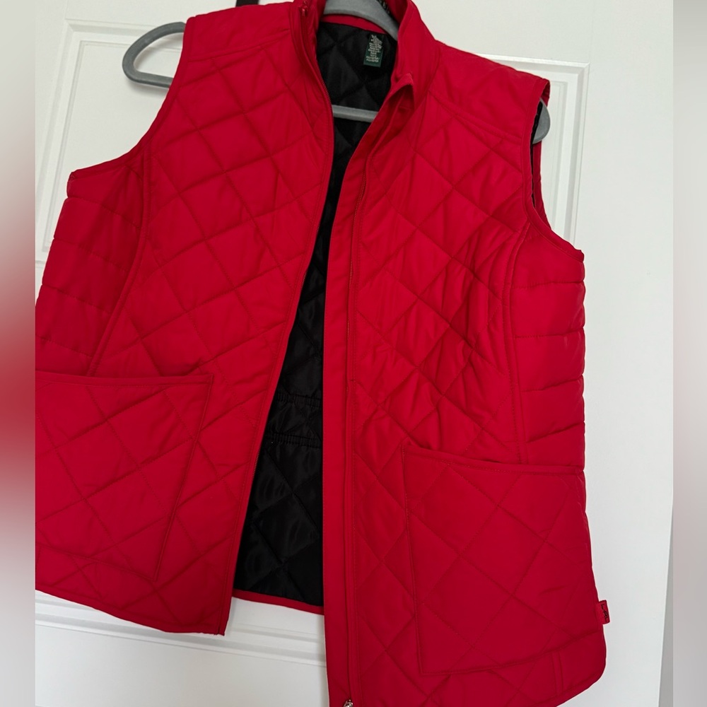 Ralph Lauren quilted Sleeveless Vest in Bright Red